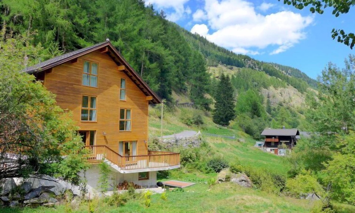 Blatten House | Chalet Eden by Interhome