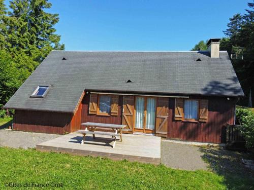 Chaumont House | Chalet en bois cosy en forêt, idéal pour couple - FR-1-497-213