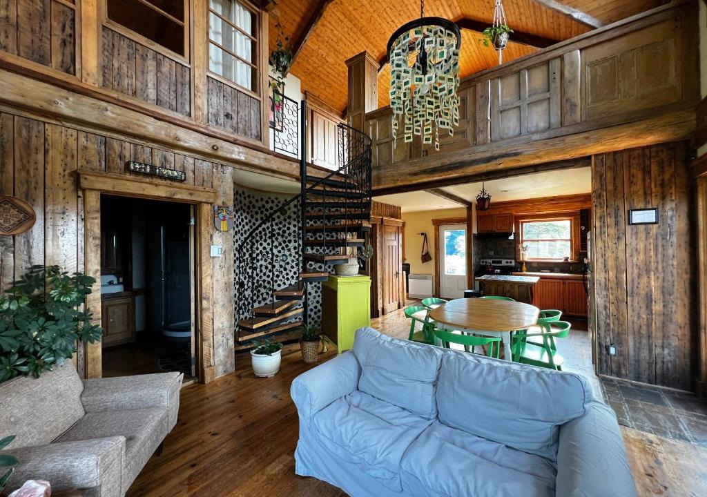 Sainte-Anne-des-Monts Ski Chalet | Chalet Epicea