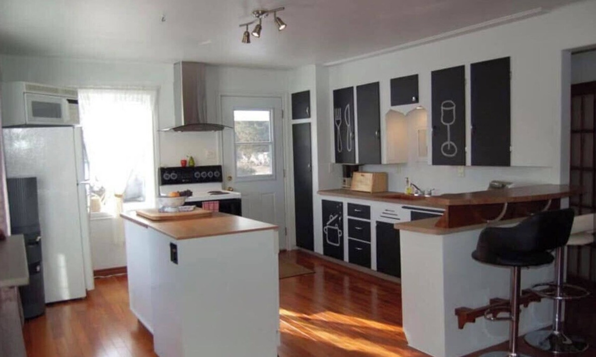Saint-Barthelemy Ski Chalet | Chalet Familial Lac Therrien. Peace and pleasure for you and your family!