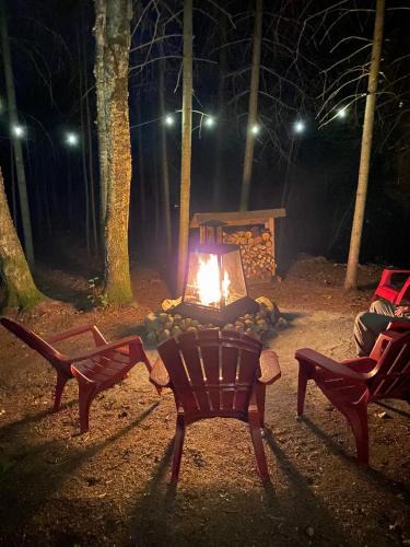 Saint-Faustin-Lac-Carre Ski Chalet | Chalet familial, idéalement situé, billard-table-babyfoot-arcade