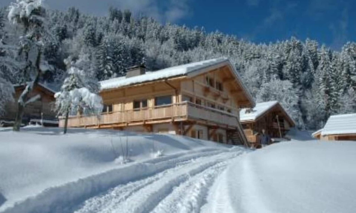 Saint-Nicolas-de-Veroce Ski Chalet | CHALET Megève Ski Resort -
