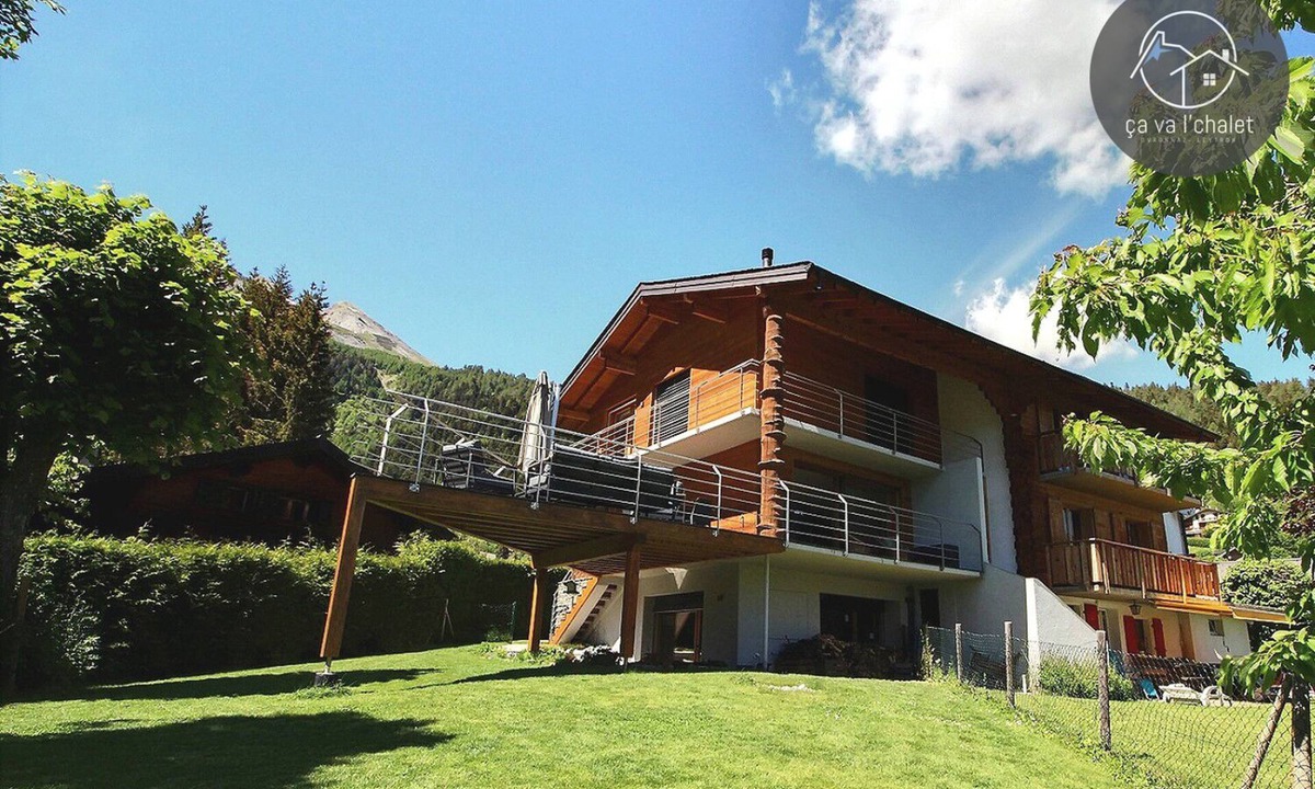 Ovronnaz Ski Chalet | Chalet Gabriel OVRONNAZ, elegance of wood