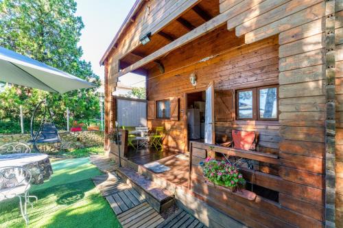 Saint-Paulet-de-Caisson Ski Chalet | Chalet gite