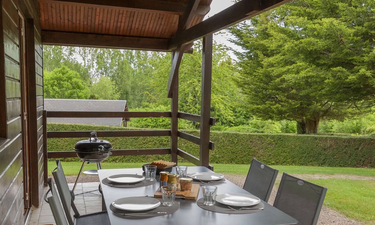 Auquainville House | chalet-gîte 4 pers. Normandy Heated swimming pool from mid-May to September
