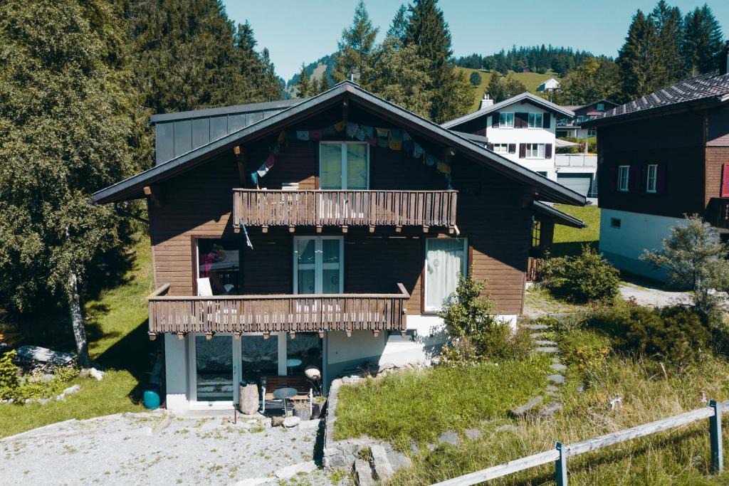 Amden House | Chalet Graggänescht