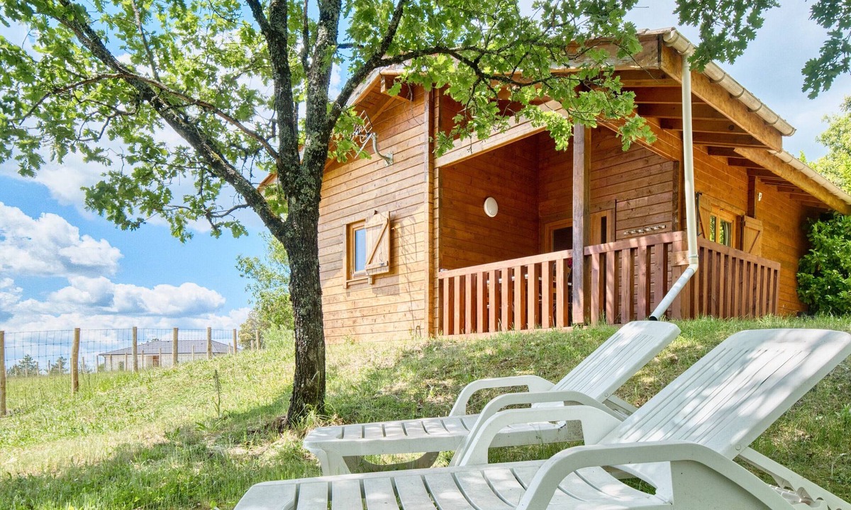 Salignac-Eyvignes House | Chalet Grillon – Heated Shared Pool, Périgord Noir