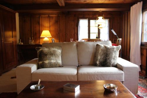 Zweisimmen Nr Gstaad Ski Chalet | Chalet Hubel