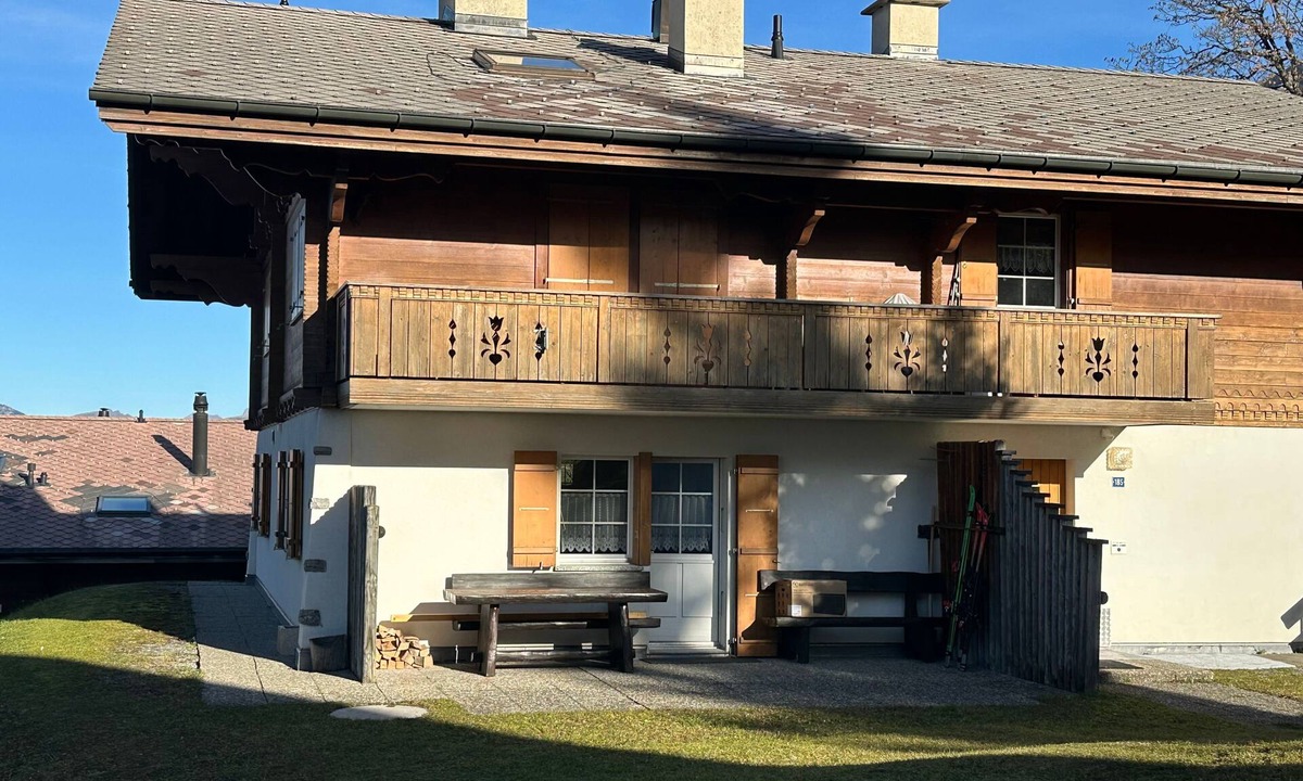 Axalp Ski Chalet | Chalet "Im Obhegli" with a view