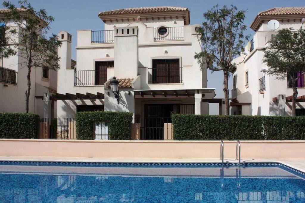 Algorfa Ski Chalet | Chalet in La Finca Golf Algorfa