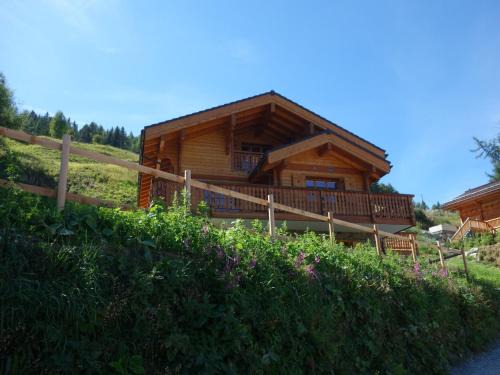 Agettes Ski Chalet | Chalet in Les Masses with ski storage