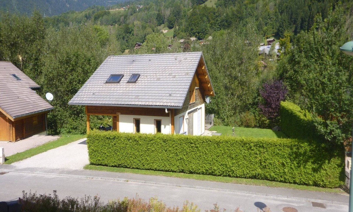 Saint-Jean-dʼAulps Ski Chalet | Chalet in Saint-Jean near Ski Lift