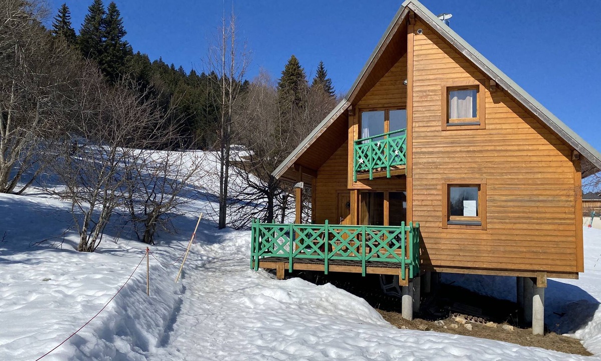 La Feclaz Ski Chalet | Chalet in the heart of the Savoie Grand Revard family resort
