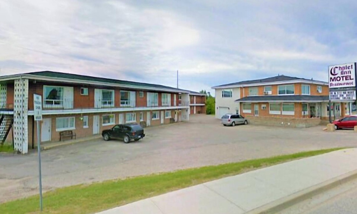 Dryden Hotel | Chalet Inn Motel