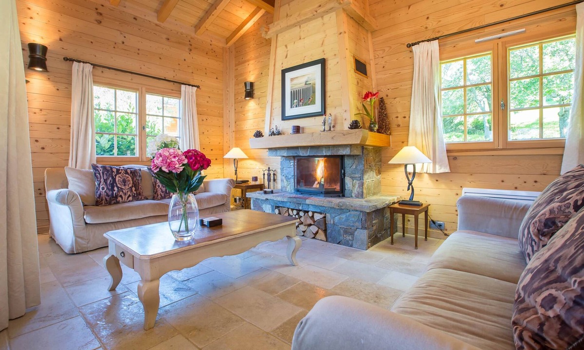 Saint-Jean-dʼAulps Ski Chalet | Chalet Iona, St Jean d'Aulps