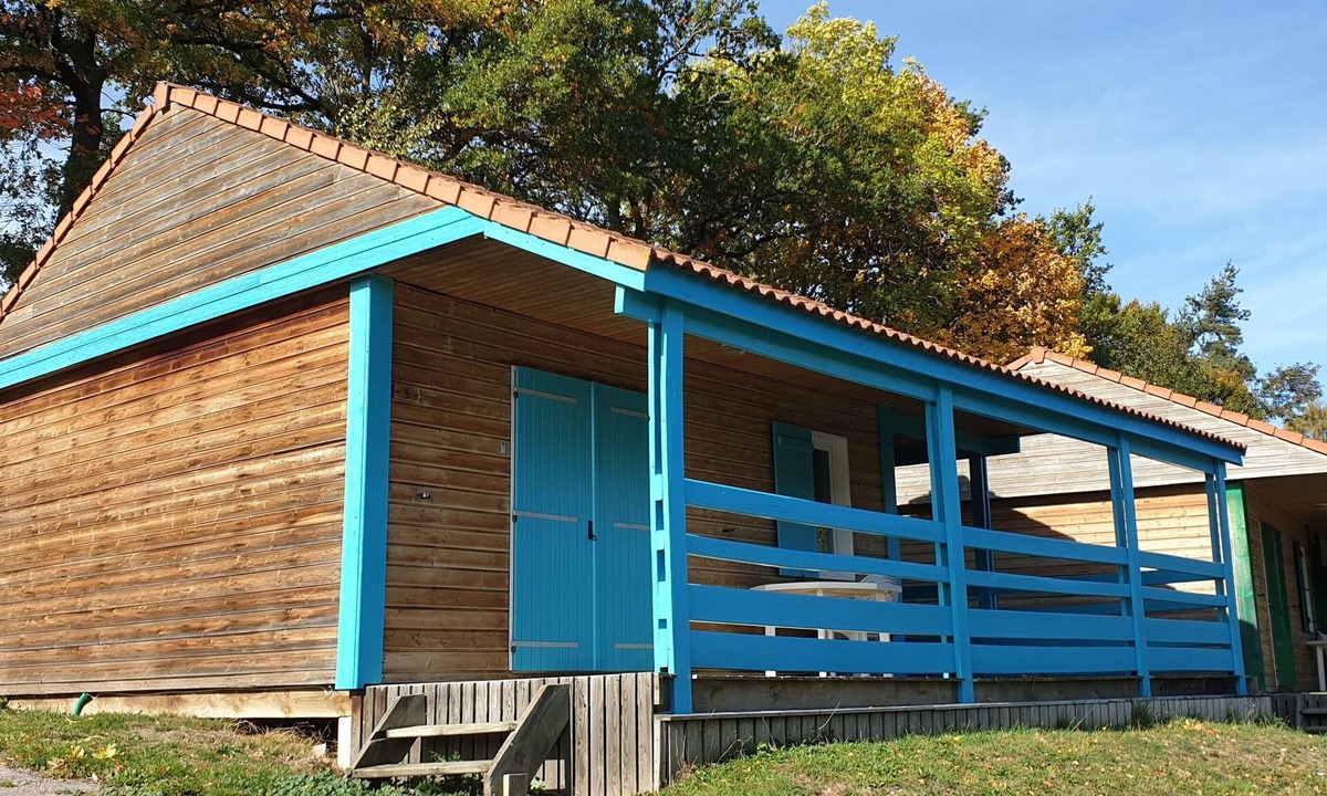 Blavignac Ski Chalet | Chalet Iris with Mountain Views, Shared Pool, and Wi-Fi