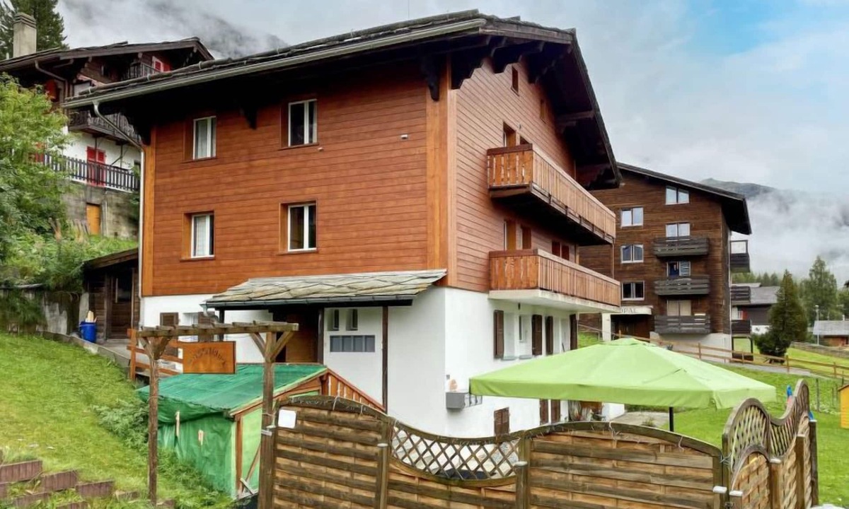 Graechen Apartment | Chalet Jungtalblick Drieri by Interhome