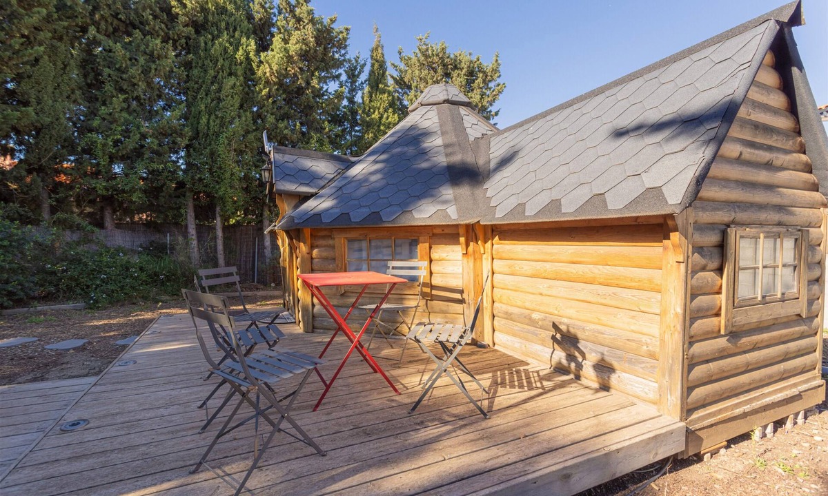Saint-Andre Ski Chalet | Chalet "Kota Crème Catalane" with Mountain View, Wi-Fi, and Air Conditioning