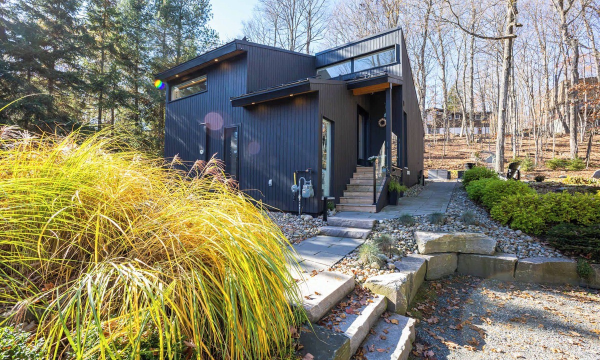 Huntsville Ski Chalet | Chalet Kyalarny near Peninsula Lake
