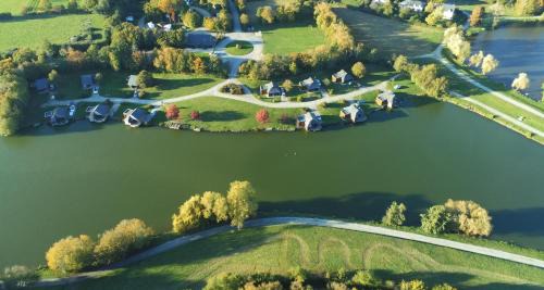 Villiers-Charlemagne House | Chalet l'Anguillle
