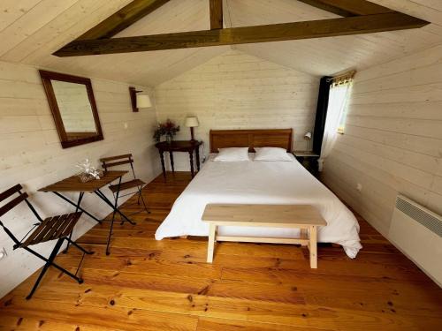 Vouzon Ski Chalet | Chalet La Bienvenue