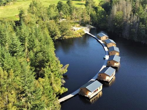 Cros Other | Chalet Lacustre de Roudeix