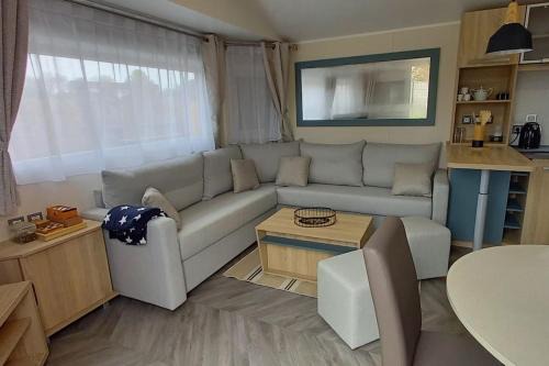 Les Moutiers-en-Cinglais Ski Chalet | Chalet Les Moutiers