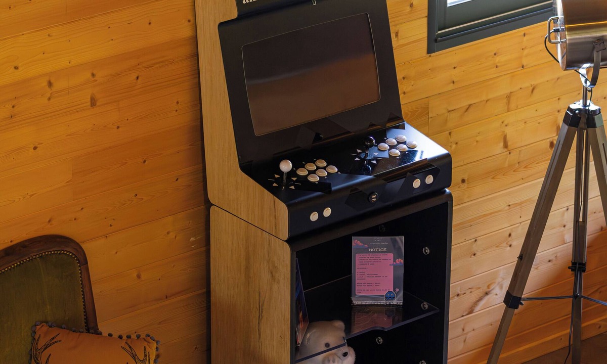 Fontpedrouse Ski Chalet | Chalet Le Paradis Perdu: Piscine intérieure, Jeux et activités