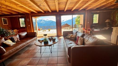 Villard-Reculas Ski Chalet | Chalet Le Tanguy