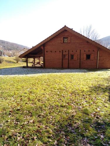 Basse-sur-le-Rupt Ski Chalet | chalet Leon