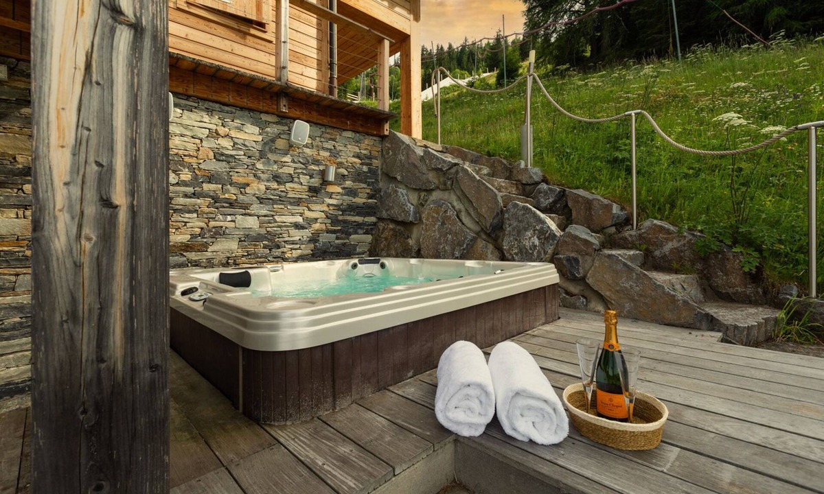 La Tzoumaz Cottage | Chalet Les Etablonsluxury Chaletski-in Ski-out