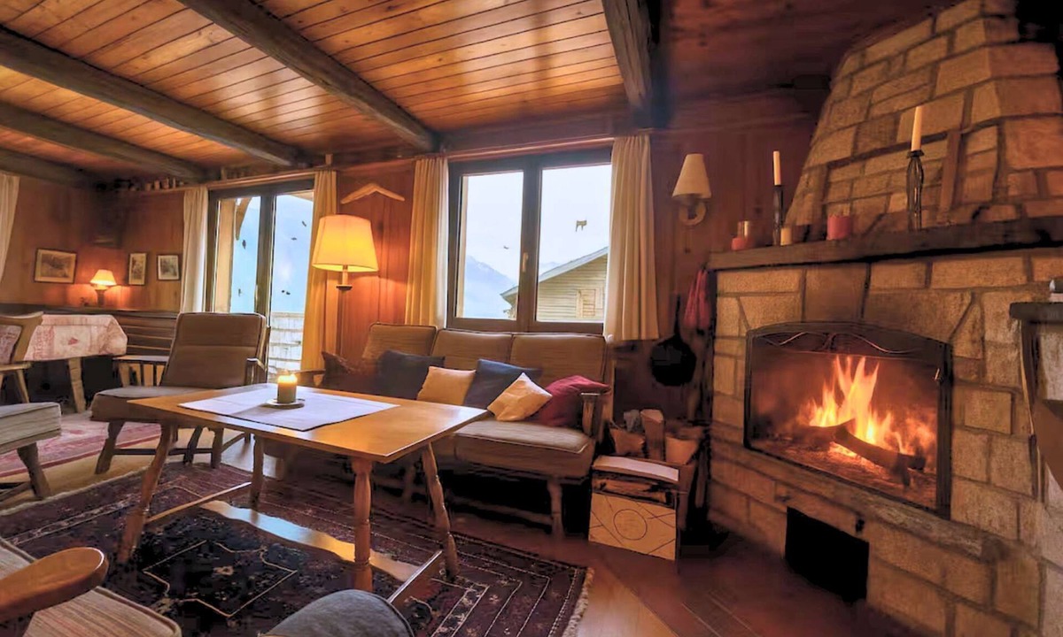 Liddes House | Chalet les Mélèzes - Traditional, terrace & fireplace