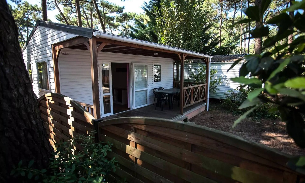 La Faute-sur-Mer Ski Chalet | CHALET LES MOUETTES 2 BEDROOMS 4 persons