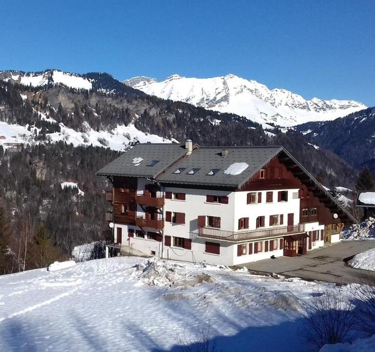 Crest-Voland Hotel | Chalet Les Pieux