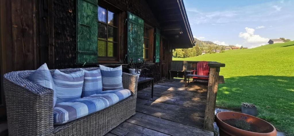 Chateau-d'Oex Apartment | Chalet 'Les Riaux' - Studio individuel