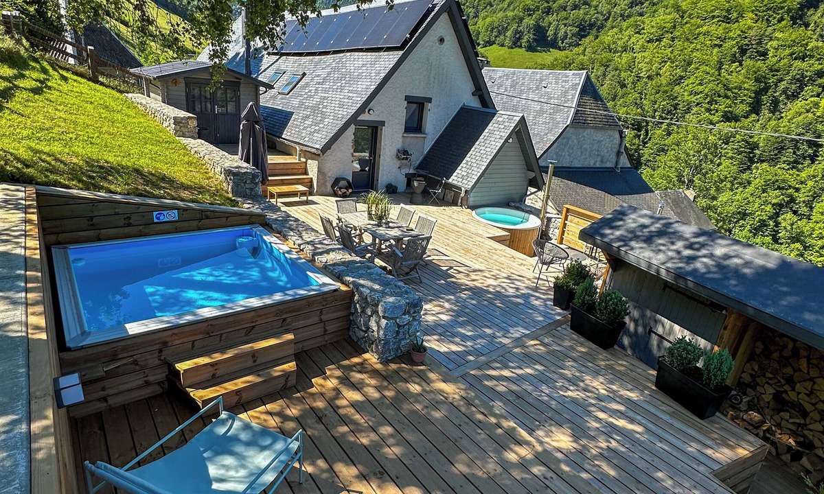 Boutx Ski Chalet | Chalet Montagne Avec Grande Terrasse et Bain Nordique à Jets