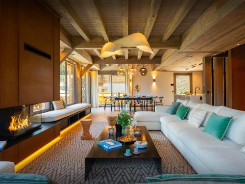 Saint-Nicolas-de-Veroce Ski Chalet | Chalet Mussol - OVO Network