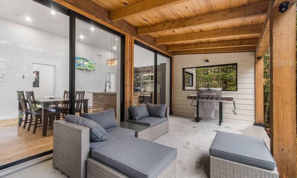 Notre-Dame-de-la-Merci House | Chalet Oasis du Bois 2