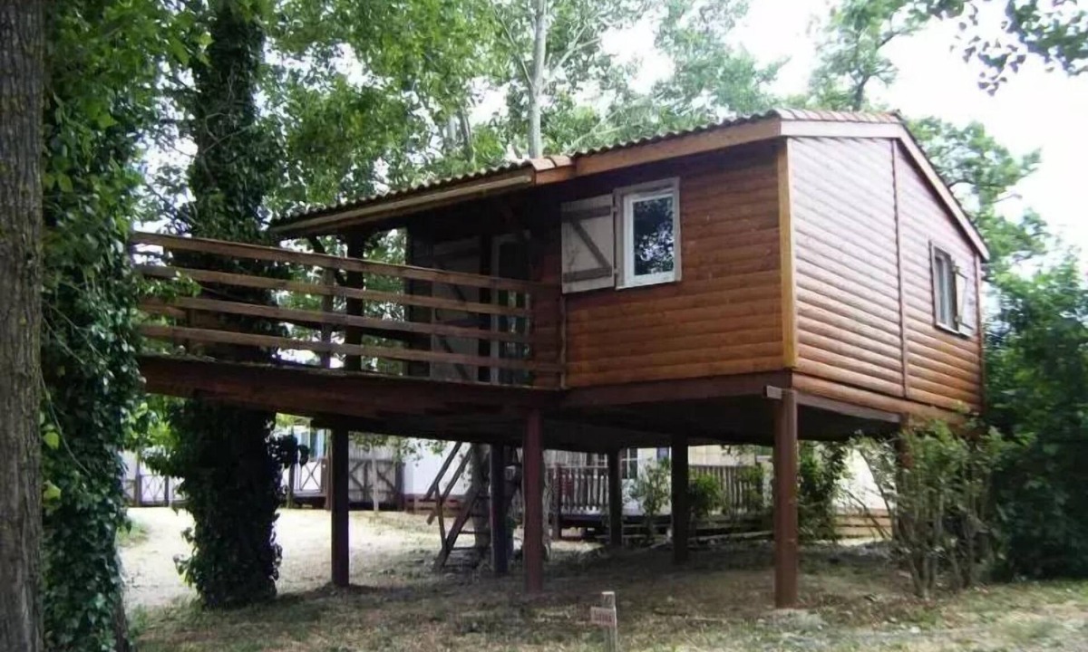 Rochegude Ski Chalet | Chalet on stilts/terrace/air-conditioned/magnificent park view 2 to 4 people - 2 people included in price