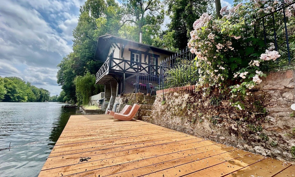 Olivet Ski Chalet | Chalet on the banks of the Loiret