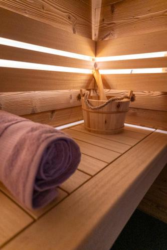 La Bresse Ski Chalet | Chalet paisible 3 étoiles Sauna, Cheminée, Terrasse Sud, Vue montagne, Bois & Pierre authentique et confort moderne