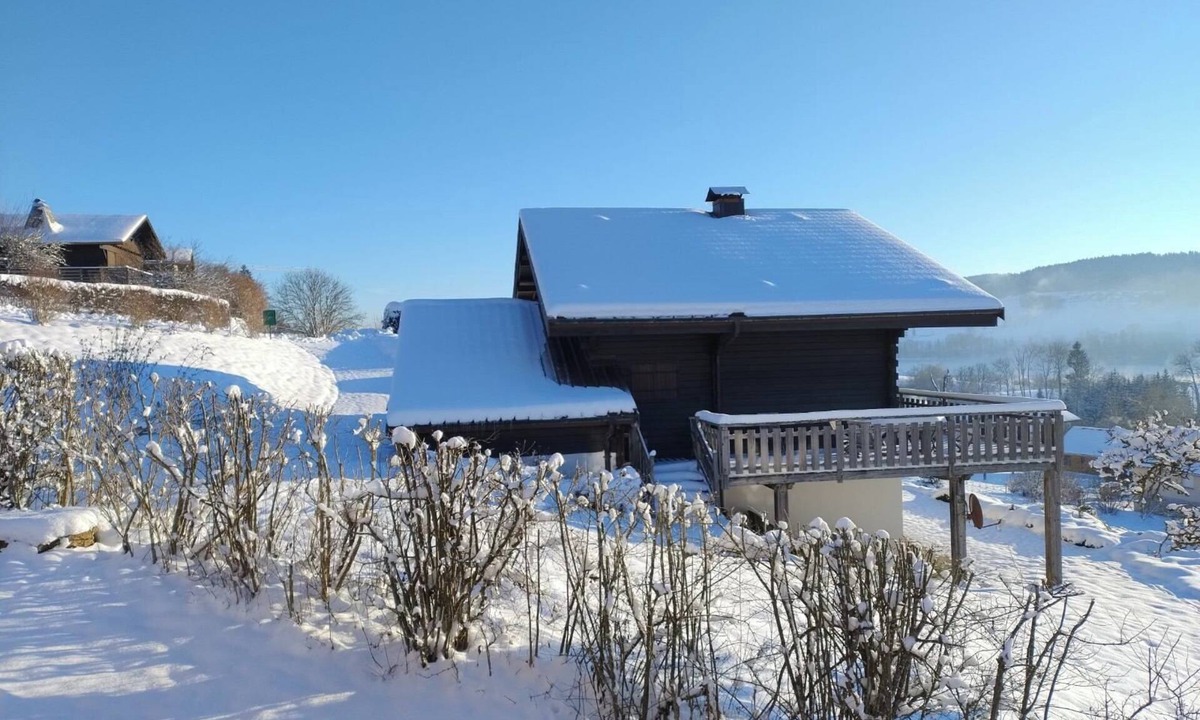 Les Grangettes Ski Chalet | Chalet panoramic view Lac Saint-Point