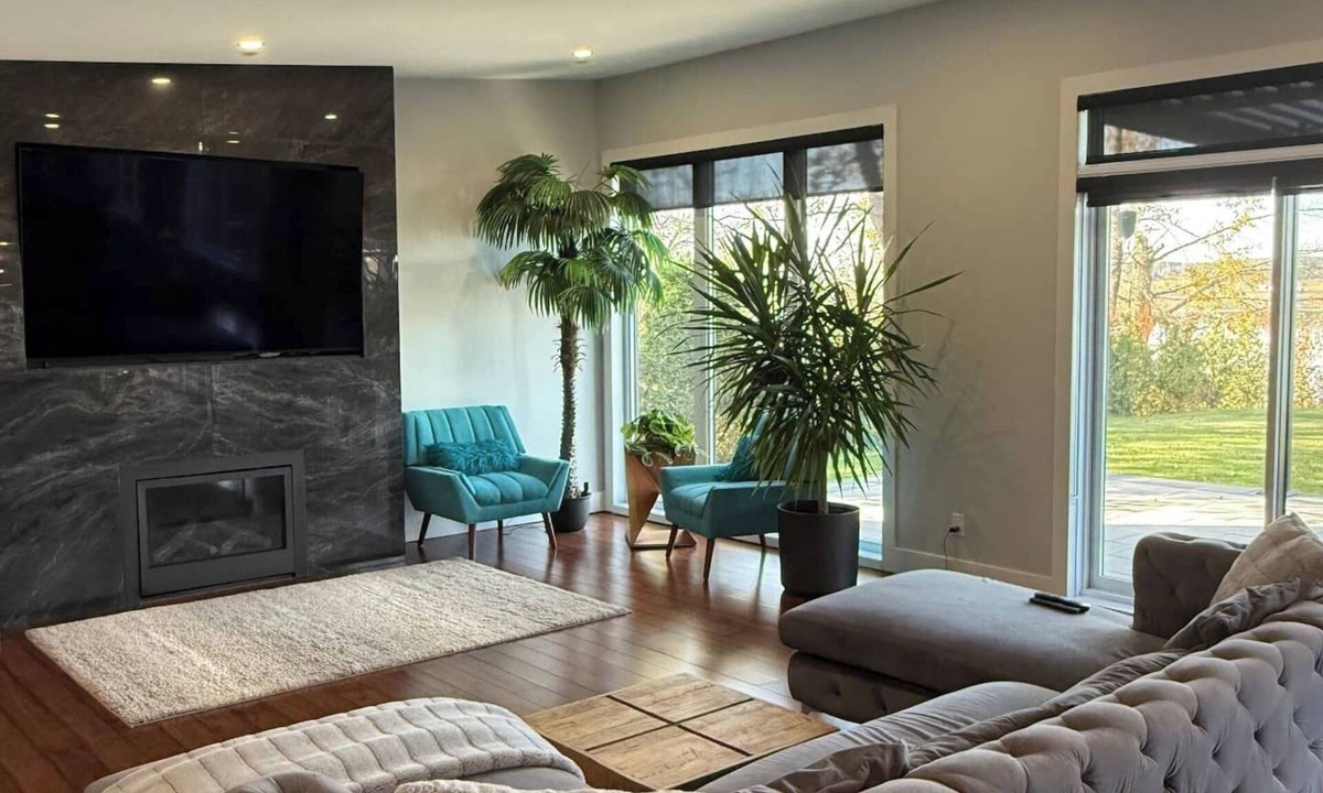Disraeli Ski Chalet | Chalet Panoramique Spa & Piscine, Lac Aylmer