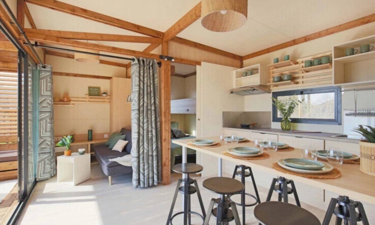 Vic-sur-Cere Ski Chalet | Chalet - Piscine - ccbbd0i