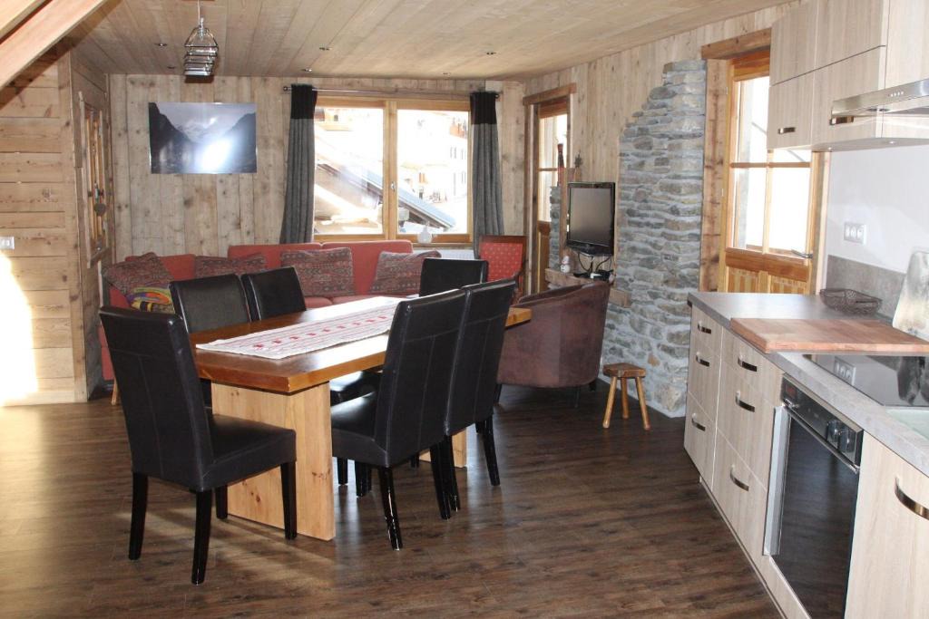 Les Brevieres Apartment | Chalet Pomme de Pin