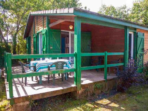 Naucelle Other | Chalet pour 6 personnes avec Terrasse à Naucelle - API-1-52-434