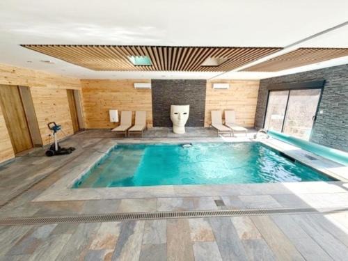 Fontpedrouse Ski Chalet | Chalet Prestige by Mahdi-Piscine chauffée-Clim-12 pers