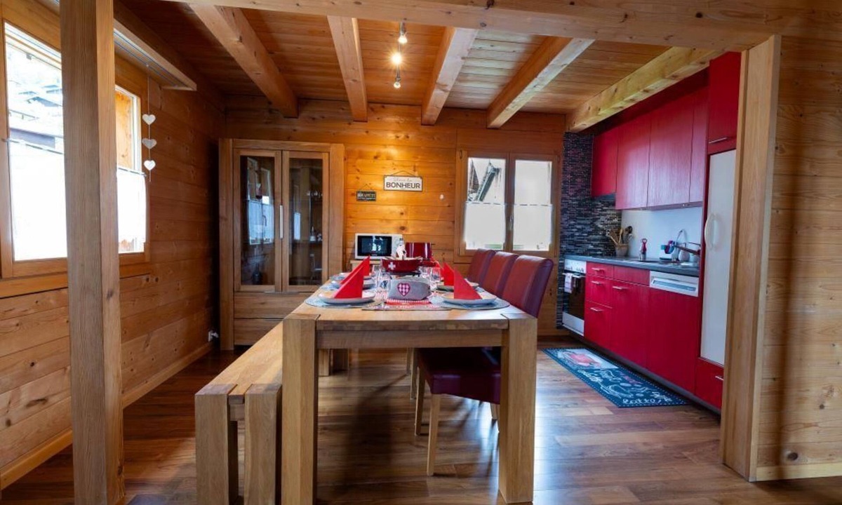 Leukerbad Ski Chalet | Chalet Rainbow with indoor slide