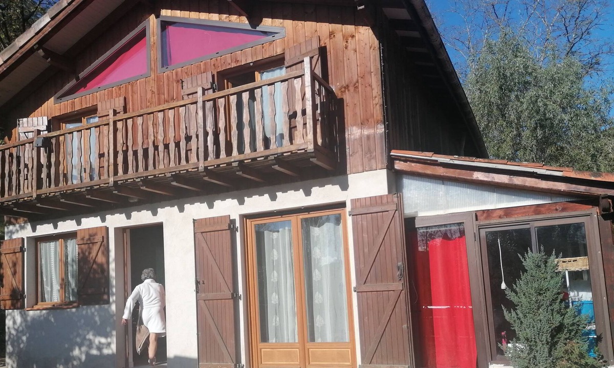 Le Mas-d'Azil Ski Chalet | CHALET RENARDIERE DE BRUSQUETE