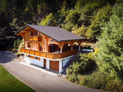 Saint-Jean-dʼAulps Ski Chalet | Chalet Roche de Pierre - OVO Network